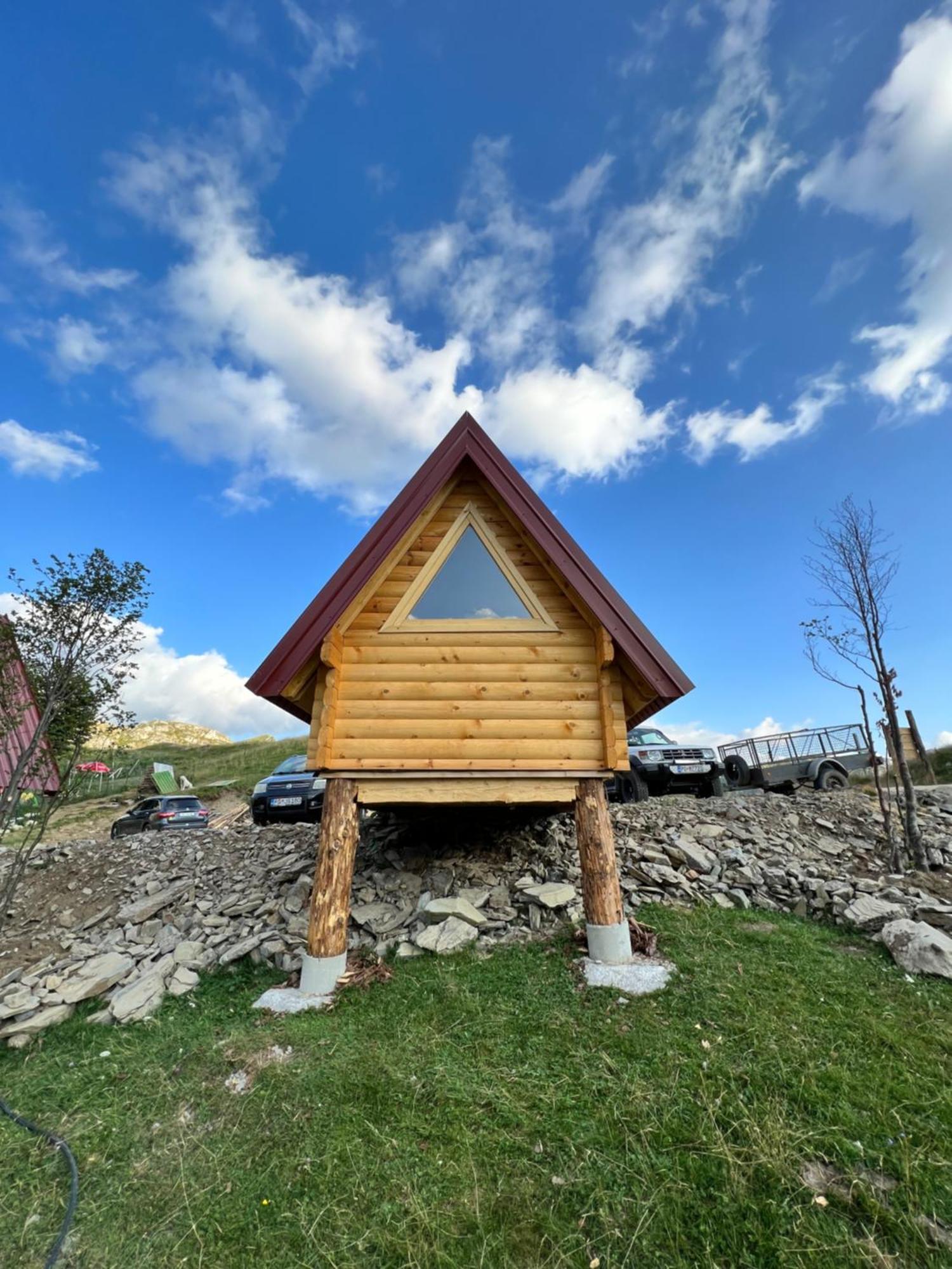 コラシン Rural Household Minic - Kapetanovo Jezeroホステル エクステリア 写真